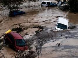 Schwere Überschwemmungen: Mehr als 50 Tote durch heftige Unwetter in Spanien