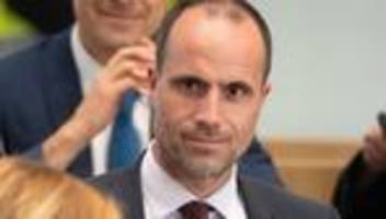 gesundheitspolitik: gesundheitsminister fordert lockerungen bei krankschreibung