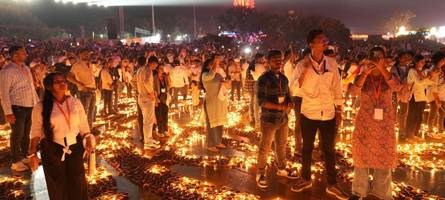 Was ist das Lichterfest Diwali?