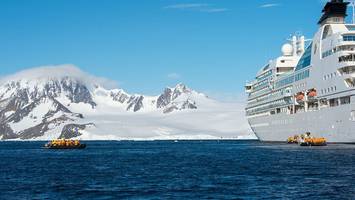 bedenkliche entwicklung - tourismus-boom und luxuriöse kreuzfahrten gefährden die antarktis