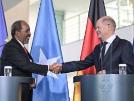 abschiebung aus deutschland: somalia will migranten ohne bleiberecht wieder aufnehmen