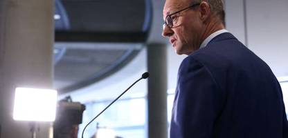 Friedrich Merz drängt Olaf Scholz zu rascher Vertrauensfrage