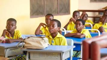 für 150 kinder: junge ahrensburgerin baut schule in ghana