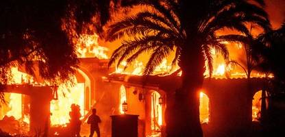 USA: Waldbrand in Kalifornien - »Mountain Fire« legt Häuser in Schutt und Asche