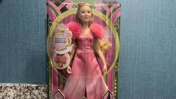 mattel empfiehlt auf „wicked“-puppen aus versehen porno-seite