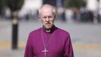 kirche von england: erzbischof justin welby tritt wegen vertuschungsvorwürfen zurück