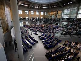 Bundestag: Einbruch in den Bauernhof