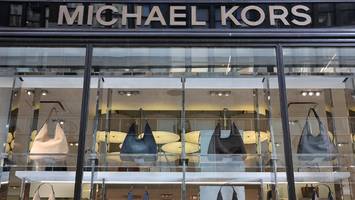 Wegen Handtaschen - Geplatzter Milliarden-Deal: Fusion von Coach, Michael Kors und Versace blockiert