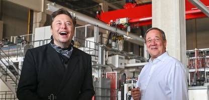 armin laschet über elon musk: »nicht vom tesla-fahren abbringen lassen«