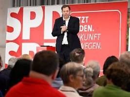 Debatte über K-Frage: SPD-Chef Klingbeil steht hinter Scholz