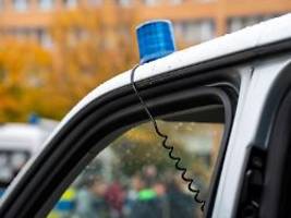 mutmaßlicher täter flüchtig: sek durchsucht nach schuss wohnungen in duisburg