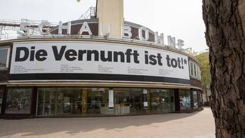 Schaubühne zieht nach Sparankündigungen Konsequenzen