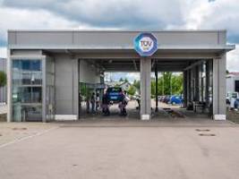 15.000 Fahrzeuge stillgelegt: Jedes fünfte Auto fällt bei TÜV-Hauptuntersuchung durch