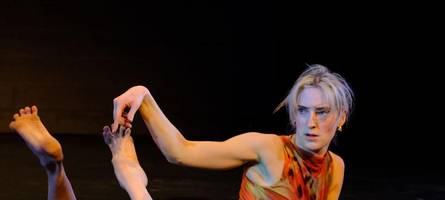 im strom des eigenen lebens: eine solotanz-gala im kulturhaus abraxas