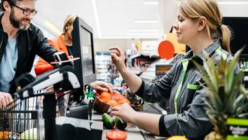 Supermarkt - Auf eine kleine Sache müssen Sie am Montagmorgen an der Kasse achten