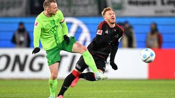 union berlin verliert in wolfsburg gleich doppelt