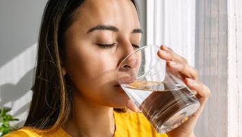 Umweltbundesamt warnt - Darum sollten Sie kein warmes Leitungswasser trinken