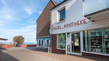 helgoland: münchnerin rettet einzige insel-apotheke vor dem aus