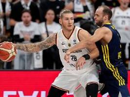 Schweden hat keine Chance: Basketballer nehmen Revanche und verbessern EM-Chancen