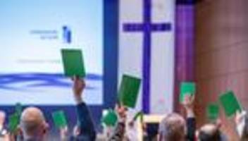evangelische kirche: landessynode beschließt haushalt und frauenquote