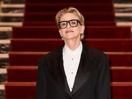 wut nach präsidentschaftswahl: sharon stone nennt trump-wähler ungebildet