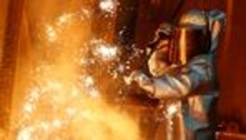 arbeitsmarkt: industrieunternehmen wollen laut ifo-institut arbeitsplätze abbauen