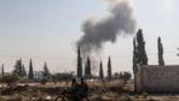 krieg in syrien: russisches militär bombardiert dschihadisten in aleppo