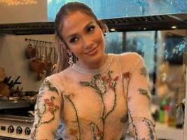 promis feiern thanksgiving: j.lo hat den dicksten truthahn