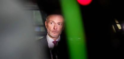christian lindner: fdp-chef räumt im »heute journal« und bei tagesthemen fehler ein
