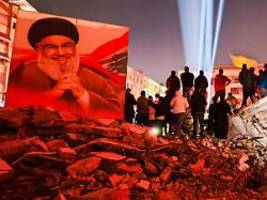 hinterlässt eine große leere: libanesen trauen am bombenkrater um nasrallah