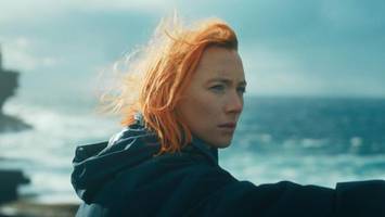 starkes drama um eine junge trinkerin: „the outrun“