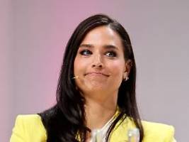 hima zu gast bei oliver pocher: amira aly ist enttäuscht von ihrem bruder