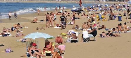 Deutsche Urlauberin wird am Strand von Lieferwagen überfahren und stirbt