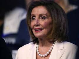 bei auslandsreise in luxemburg: top-demokratin nancy pelosi nach sturz im krankenhaus