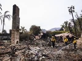 zahlreiche promis evakuiert: feuerwehr kommt in malibu voran