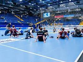 umgang mit partie völlig unklar: medizinischer notfall: spielabbruch in handball-bundesliga