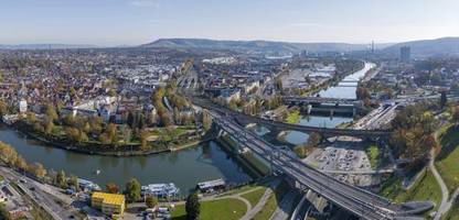 Baden-Württemberg: Mehrere Tausend Liter Öl im Neckar