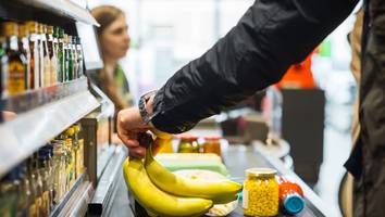 Einfache Antwort - Indischer Mann in deutschem Supermarkt überfragt: „Wozu sind die?"