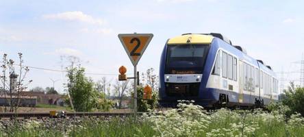 Betrunkene Fahrdienstleiterin hält Zugverkehr auf: Was bekannt ist – und was nicht