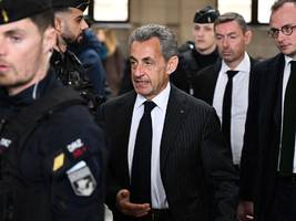 Frankreich: Sarkozy muss ein Jahr Haft mit Fußfessel verbüßen