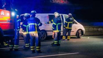 Tödlicher Unfall auf A1: Mann wird aus Wagen geschleudert und stirbt