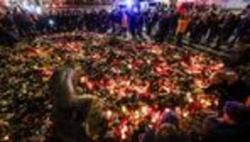 nach magdeburg: weihnachtsmärkte im saarland bleiben offen