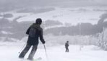 Wetter: Graues Weihnachtswetter - Skisaison startet auf Wasserkuppe