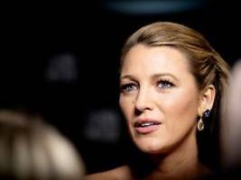 Ich glaube Blake: Stars stützen Blake Lively bei Klage wegen sexueller Belästigung