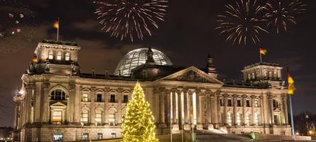 Eröffnet der Kanzler den Wahlkampf mit einem Feuerwerk?