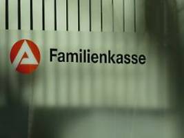 ein prozent aller zahlungen: 500 millionen euro kindergeld gehen ins ausland