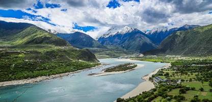 china startet bau des weltweit größten wasserkraftwerks