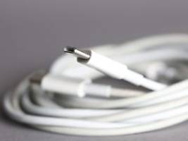 eu-verordnung tritt in kraft: usb-c-anschluss für kleingeräte ist nun pflicht
