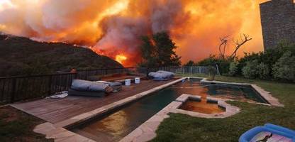 Brand in Pacific Palisades bei Los Angeles - Zehntausende Menschen vor Flammen auf der Flucht