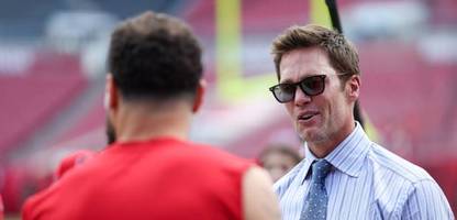kurz nach einstieg von tom brady feuern die las vegas raiders den coach antonio pierce